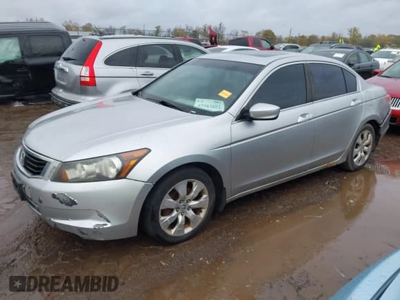 ✅ 2008 Honda Accord EX • VIN: 1HGCP26788A023610 • Лот: 43583803. Опубликован ранее на IAAI с пробегом 225 761 миль. Бесплатный доступ к архиву аукционных продаж из США и подробный отчёт об истории автомобиля на DreamBid. Изображение 2.