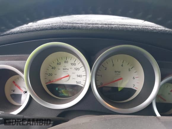 ✅ 2005 Dodge Magnum RT • VIN: 2D8GV582X5H544304 • Lot: 42138995. Listed on IAAI with 204,484 mi. Free auction sales archive from the USA and detailed vehicle history report at DreamBid. Image 7.