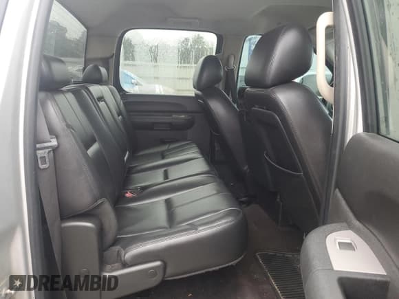 ✅ 2010 Chevrolet Silverado 1500 • VIN: 3GCRCSE23AG299260 • Лот: 79557934. Опубликован ранее на Copart с пробегом 180 540 миль. Бесплатный доступ к архиву аукционных продаж из США и подробный отчёт об истории автомобиля на DreamBid. Изображение 10.