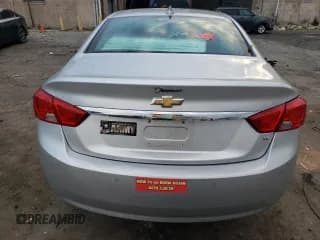 ✅ 2017 Chevrolet Impala LT • VIN: 1G1105SA4HU112448 • Лот: 73107564. Опубликован ранее на Copart с пробегом Не указан. Бесплатный доступ к архиву аукционных продаж из США и подробный отчёт об истории автомобиля на DreamBid. Изображение 6.