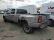 2001 Chevrolet Silverado 3500 LT с VIN 1GCJK33191F164477, выставлен на аукционе Copart как лот 54792255 с пробегом 336 644 миль миль и Списание • Salvage title. История ставок и продаж доступна на DreamBid. Изображение 2.