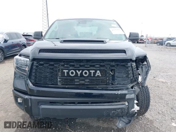 ✅ 2020 Toyota Tundra SR5 • VIN: 5TFDY5F15LX908950 • Lot: 42373999. Listed on IAAI with 81,334 mi. Free auction sales archive from the USA and detailed vehicle history report at DreamBid. Image 12.