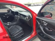 ✅ 2017 Mercedes-Benz GLC 300 • VIN: WDC0J4KB2HF150357 • Lot: 42210879. Listed on IAAI with 83,108 mi. Free auction sales archive from the USA and detailed vehicle history report at DreamBid. Image 5.