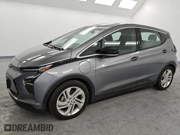 ✅ 2023 Chevrolet Bolt EV 1LT • VIN: 1G1FW6S03P4179221 • Lot: 48634555. Wystawiony na Copart z przebiegiem 35 636 mil. Bezpłatny archiwum sprzedaży aukcyjnych z USA i szczegółowy raport historii pojazdu na DreamBid. Zdjęcie 1.