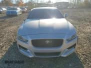 ✅ 2017 Jaguar XE 35t R-Sport • VIN: SAJAL4BV4HA959971 • Lot: 91518775. Wystawiony na Copart z przebiegiem 71 174 mil. Bezpłatny archiwum sprzedaży aukcyjnych z USA i szczegółowy raport historii pojazdu na DreamBid. Zdjęcie 13.