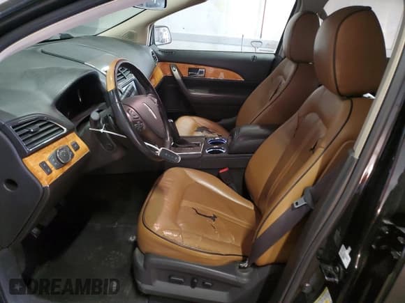 ✅ 2013 Lincoln MKX • VIN: 2LMDJ6JKXDBL36373 • Lot: 82175375. Listed on Copart with 142,290 mi. Free auction sales archive from the USA and detailed vehicle history report at DreamBid. Image 7.