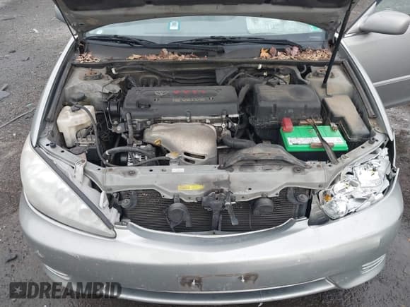 ✅ 2005 Toyota Camry LE • VIN: 4T1BE30KX5U955364 • Lot: 43717827. Listed on IAAI with 216,992 mi. Free auction sales archive from the USA and detailed vehicle history report at DreamBid. Image 10.