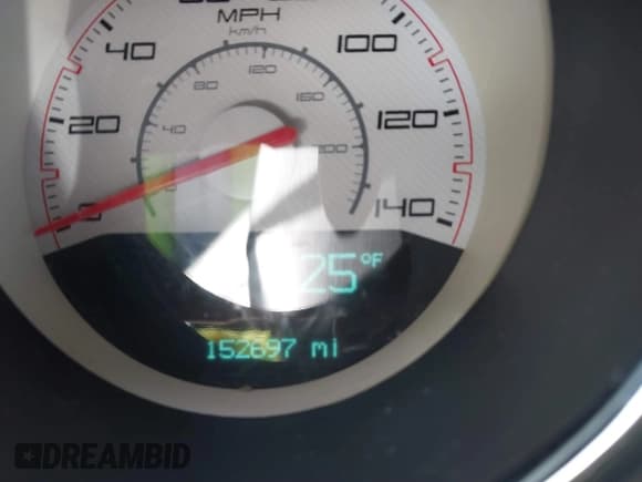 ✅ 2013 Dodge Challenger Rallye Redline • VIN: 2C3CDYAG9DH728935 • Lot: 41631590. Wystawiony na IAAI z przebiegiem 152 697 mil. Bezpłatny archiwum sprzedaży aukcyjnych z USA i szczegółowy raport historii pojazdu na DreamBid. Zdjęcie 15.