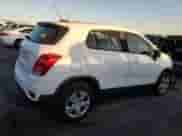 2018 Chevrolet Trax LS с VIN 3GNCJKSB2JL237296, выставлен на аукционе Copart как лот 87913505 с пробегом 52 340 миль миль и Списание • Salvage title. История ставок и продаж доступна на DreamBid. Изображение 3.