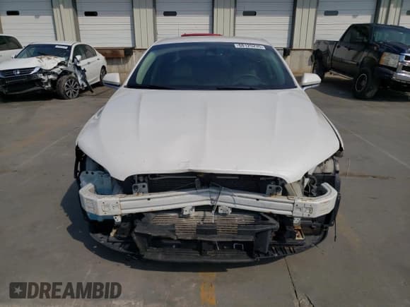 ✅ 2017 Lincoln MKZ Select • VIN: 3LN6L5C9XHR615171 • Lot: 68125235. Listed on Copart with 137,575 mi. Free auction sales archive from the USA and detailed vehicle history report at DreamBid. Image 5.