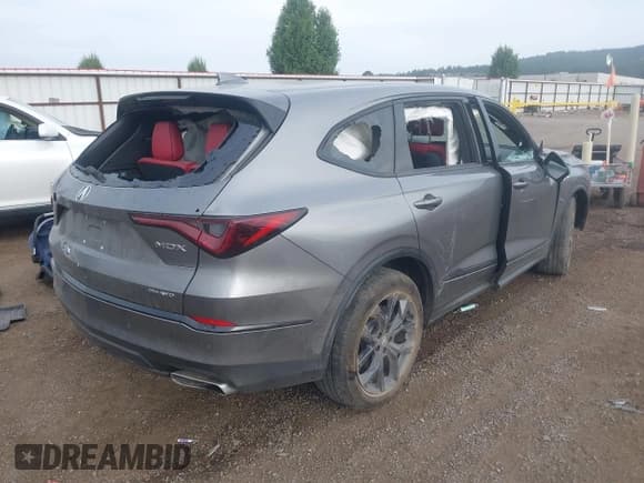✅ 2024 Acura MDX w/A-Spec Package • VIN: 5J8YE1H05RL007425 • Lot: 42979892. Listed on IAAI with Not provided. Free auction sales archive from the USA and detailed vehicle history report at DreamBid. Image 4.
