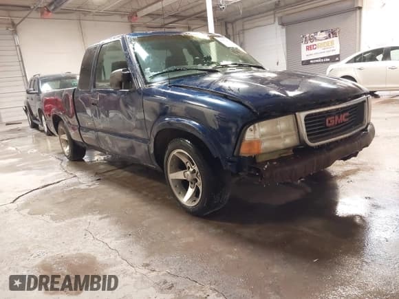 ✅ 2003 GMC Sonoma SLS • VIN: 1GTCS19X438148073 • Lot: 41158520. Wystawiony na IAAI z przebiegiem 170 817 mil. Bezpłatny archiwum sprzedaży aukcyjnych z USA i szczegółowy raport historii pojazdu na DreamBid. Zdjęcie 1.