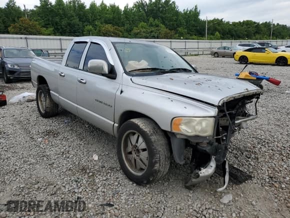 ✅ 2005 Dodge 1500 SLT • VIN: 1D7HA18N95J537737 • Лот: 59564124. Опубликован ранее на Copart с пробегом 276 041 миль. Бесплатный доступ к архиву аукционных продаж из США и подробный отчёт об истории автомобиля на DreamBid. Изображение 4.