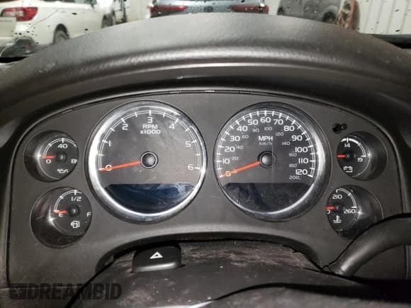 ✅ 2012 Chevrolet Suburban LT • VIN: 1GNSKJE76CR248887 • Lot: 80334854. Wystawiony na Copart z przebiegiem Nie podano. Bezpłatny archiwum sprzedaży aukcyjnych z USA i szczegółowy raport historii pojazdu na DreamBid. Zdjęcie 9.