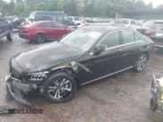 ✅ 2021 Mercedes-Benz C 300 • VIN: W1KWF8EB9MR609337 • Lot: 42653947. Wystawiony na IAAI z przebiegiem 32 375 mil. Bezpłatny archiwum sprzedaży aukcyjnych z USA i szczegółowy raport historii pojazdu na DreamBid. Zdjęcie 17.