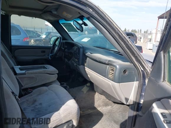 ✅ 2001 Chevrolet Suburban LS • VIN: 3GNEC16T01G154250 • Лот: 43093504. Опубликован ранее на IAAI с пробегом 287 476 миль. Бесплатный доступ к архиву аукционных продаж из США и подробный отчёт об истории автомобиля на DreamBid. Изображение 5.