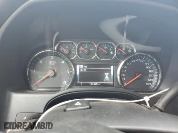 ✅ 2017 Chevrolet Silverado 1500 LT • VIN: 3GCPCREC7HG238691 • Лот: 70358044. Опубликован ранее на Copart с пробегом 117 425 миль. Бесплатный доступ к архиву аукционных продаж из США и подробный отчёт об истории автомобиля на DreamBid. Изображение 9.