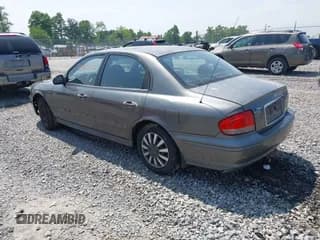 ✅ 2002 Hyundai Sonata • VIN: KMHWF25H72A684427 • Lot: 42409528. Wystawiony na IAAI z przebiegiem 176 694 mil. Bezpłatny archiwum sprzedaży aukcyjnych z USA i szczegółowy raport historii pojazdu na DreamBid. Zdjęcie 3.