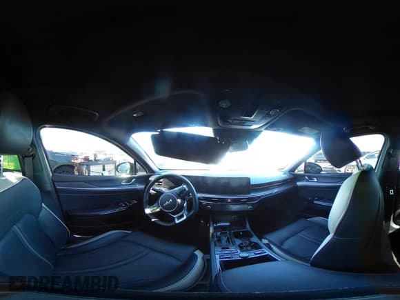 ✅ 2025 Kia K5 GT-Line • VIN: KNAG64J78S5319374 • Лот: 43426090. Опубликован ранее на IAAI с пробегом 22 092 миль. Бесплатный доступ к архиву аукционных продаж из США и подробный отчёт об истории автомобиля на DreamBid. Изображение 18.