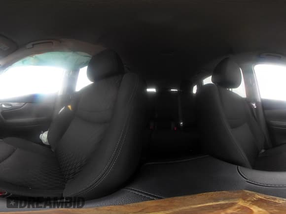 ✅ 2019 Nissan Rogue S • VIN: KNMAT2MVXKP531388 • Lot: 42933338. Listed on IAAI with 86,122 mi. Free auction sales archive from the USA and detailed vehicle history report at DreamBid. Image 24.