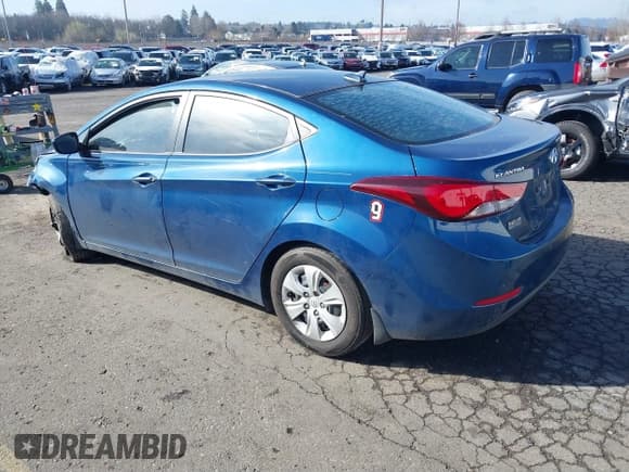 ✅ 2016 Hyundai Elantra SE • VIN: KMHDH4AE2GU525314 • Lot: 41688805. Listed on IAAI with 175,717 mi. Free auction sales archive from the USA and detailed vehicle history report at DreamBid. Image 3.