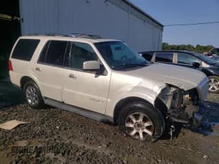 ✅ 2006 Lincoln Navigator Luxury • VIN: 5LMFU28526LJ27018 • Lot: 71225534. Wystawiony na Copart z przebiegiem 158 534 mil. Bezpłatny archiwum sprzedaży aukcyjnych z USA i szczegółowy raport historii pojazdu na DreamBid. Zdjęcie 4.