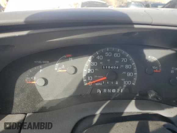 ✅ 1997 Ford F-150 • VIN: 1FTDF1728VKD05450 • Lot: 87286155. Wystawiony na Copart z przebiegiem 110 404 mil. Bezpłatny archiwum sprzedaży aukcyjnych z USA i szczegółowy raport historii pojazdu na DreamBid. Zdjęcie 9.