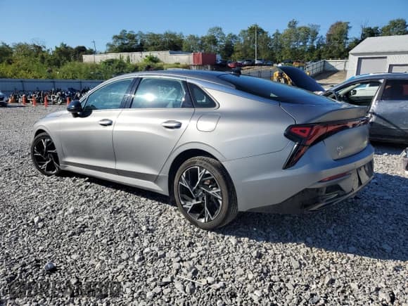 ✅ 2025 Kia K5 GT-Line • VIN: KNAG64J79S5282626 • Лот: 82355285. Опубликован ранее на Copart с пробегом 8 191 миль. Бесплатный доступ к архиву аукционных продаж из США и подробный отчёт об истории автомобиля на DreamBid. Изображение 2.