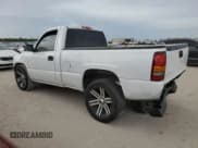 ✅ 2000 Chevrolet Silverado 1500 • VIN: 1GCEC14W2YZ307209 • Лот: 68850054. Опубликован ранее на Copart с пробегом 220 519 миль. Бесплатный доступ к архиву аукционных продаж из США и подробный отчёт об истории автомобиля на DreamBid. Изображение 2.