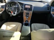 ✅ 2017 Volvo XC60 Inscription • VIN: YV449MRU5H2125402 • Lot: 87446005. Wystawiony na Copart z przebiegiem 158 454 mil. Bezpłatny archiwum sprzedaży aukcyjnych z USA i szczegółowy raport historii pojazdu na DreamBid. Zdjęcie 8.