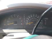 ✅ 1997 Toyota Tacoma • VIN: 4TAVL52N1VZ255080 • Lot: 42167962. Wystawiony na IAAI z przebiegiem 436 560 mil. Bezpłatny archiwum sprzedaży aukcyjnych z USA i szczegółowy raport historii pojazdu na DreamBid. Zdjęcie 7.