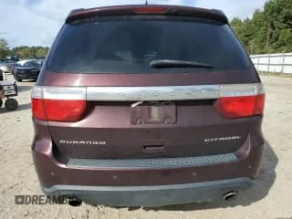 ✅ 2012 Dodge Durango Citadel • VIN: 1C4SDHET1CC330313 • Lot: 82342205. Wystawiony na Copart z przebiegiem 149 457 mil. Bezpłatny archiwum sprzedaży aukcyjnych z USA i szczegółowy raport historii pojazdu na DreamBid. Zdjęcie 6.