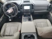 ✅ 2018 Ford Expedition Max Limited • VIN: 1FMJK2AT6JEA55474 • Lot: 83800545. Wystawiony na Copart z przebiegiem 85 683 mil. Bezpłatny archiwum sprzedaży aukcyjnych z USA i szczegółowy raport historii pojazdu na DreamBid. Zdjęcie 8.