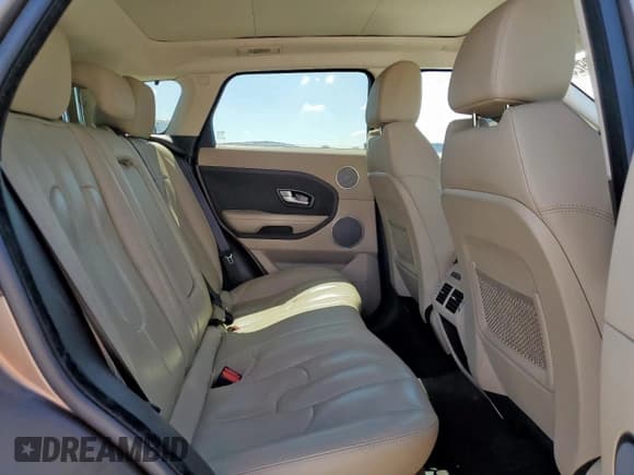 ✅ 2015 Land Rover Range Rover Evoque Pure Plus • VIN: SALVP2BG7FH046385 • Lot: 85652925. Listed on Copart with 81,970 mi. Free auction sales archive from the USA and detailed vehicle history report at DreamBid. Image 11.