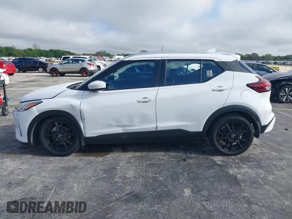 ✅ 2023 Nissan Kicks SV • VIN: 3N1CP5CV7PL520824 • Лот: 43197764. Опубликован ранее на IAAI с пробегом 27 286 миль. Бесплатный доступ к архиву аукционных продаж из США и подробный отчёт об истории автомобиля на DreamBid. Изображение 14.