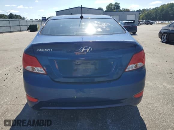 ✅ 2017 Hyundai Accent SE • VIN: KMHCT4AE7HU285012 • Лот: 73755384. Опубликован ранее на Copart с пробегом 74 829 миль. Бесплатный доступ к архиву аукционных продаж из США и подробный отчёт об истории автомобиля на DreamBid. Изображение 6.