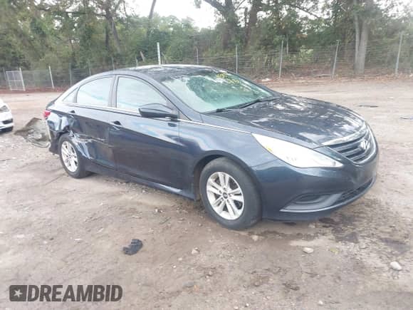 2014 Hyundai Sonata GLS with VIN 5NPEB4AC6EH896797, listed as a IAAI auction lot 43310178 with 175,233 mi miles and . Bid and sale history available at DreamBid. Image 1.