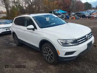✅ 2021 Volkswagen Tiguan SE • VIN: 3VV2B7AX0MM047640 • Lot: 43656546. Listed on IAAI with 31,703 mi. Free auction sales archive from the USA and detailed vehicle history report at DreamBid. Image 1.