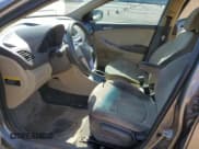 ✅ 2014 Hyundai Accent GLS • VIN: KMHCT4AE9EU671717 • Лот: 77382654. Опубликован ранее на Copart с пробегом 160 076 миль. Бесплатный доступ к архиву аукционных продаж из США и подробный отчёт об истории автомобиля на DreamBid. Изображение 7.