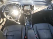 ✅ 2016 Chevrolet Cruze Premier • VIN: 1G1BG5SM9G7290993 • Lot: 89860365. Wystawiony na Copart z przebiegiem 136 118 mil. Bezpłatny archiwum sprzedaży aukcyjnych z USA i szczegółowy raport historii pojazdu na DreamBid. Zdjęcie 8.