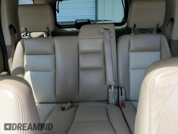 ✅ 2010 Ford Explorer Limited • VIN: 1FMEU7FE2AUA03672 • Lot: 68385915. Wystawiony na Copart z przebiegiem 192 142 mil. Bezpłatny archiwum sprzedaży aukcyjnych z USA i szczegółowy raport historii pojazdu na DreamBid. Zdjęcie 10.