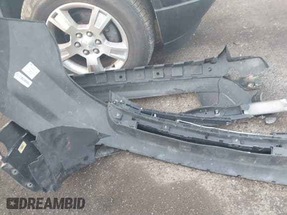 ✅ 2015 Ford Explorer Limited • VIN: 1FM5K8F86FGB88756 • Лот: 43648005. Опубликован ранее на IAAI с пробегом 140 655 миль. Бесплатный доступ к архиву аукционных продаж из США и подробный отчёт об истории автомобиля на DreamBid. Изображение 11.