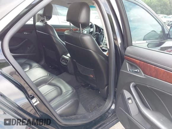 ✅ 2008 Cadillac CTS AWD • VIN: 1G6DT57VX80214709 • Lot: 42689389. Listed on IAAI with 127,992 mi. Free auction sales archive from the USA and detailed vehicle history report at DreamBid. Image 8.