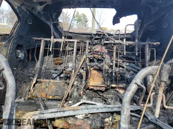 ✅ 2022 Mitsubishi Eclipse Cross SE • VIN: JA4ATWAAXNZ000686 • Lot: 50712045. Wystawiony na Copart z przebiegiem Nie podano. Bezpłatny archiwum sprzedaży aukcyjnych z USA i szczegółowy raport historii pojazdu na DreamBid. Zdjęcie 10.