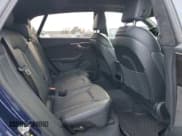 ✅ 2019 Audi Q8 Prestige • VIN: WA1FVAF1XKD040724 • Lot: 92167395. Listed on Copart with 64,448 mi. Free auction sales archive from the USA and detailed vehicle history report at DreamBid. Image 10.