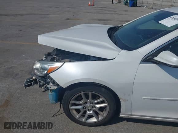 2015 Chevrolet Malibu LT with VIN 1G11C5SL7FF232447, listed as a IAAI auction lot 43198054 with 154,279 mi miles and . Bid and sale history available at DreamBid. Image 6.