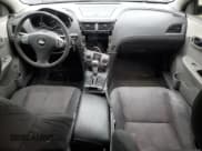 ✅ 2012 Chevrolet Malibu 1LT • VIN: 1G1ZC5E02CF242013 • Lot: 90316435. Wystawiony na Copart z przebiegiem Nie podano. Bezpłatny archiwum sprzedaży aukcyjnych z USA i szczegółowy raport historii pojazdu na DreamBid. Zdjęcie 8.