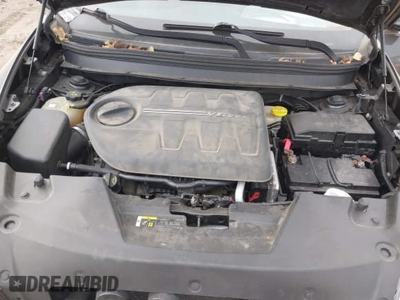 ✅ 2015 Jeep Cherokee Latitude • VIN: 1C4PJMCS2FW523915 • Lot: 43723409. Wystawiony na IAAI z przebiegiem 162 127 mil. Bezpłatny archiwum sprzedaży aukcyjnych z USA i szczegółowy raport historii pojazdu na DreamBid. Zdjęcie 10.