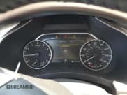 ✅ 2016 Nissan Murano Platinum • VIN: 5N1AZ2MH4GN126909 • Lot: 67561205. Wystawiony na Copart z przebiegiem 77 790 mil. Bezpłatny archiwum sprzedaży aukcyjnych z USA i szczegółowy raport historii pojazdu na DreamBid. Zdjęcie 9.