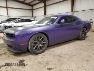 ✅ 2018 Dodge Challenger T/A • VIN: 2C3CDZBT1JH331250 • Lot: 44716554. Wystawiony na Copart z przebiegiem 63 251 mil. Bezpłatny archiwum sprzedaży aukcyjnych z USA i szczegółowy raport historii pojazdu na DreamBid. Zdjęcie 1.